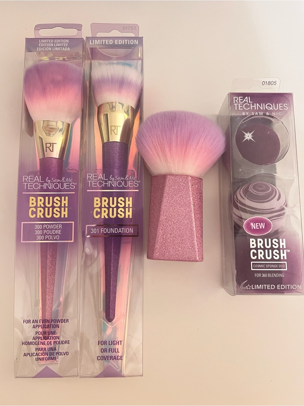 Real Techniques Brush Crush Bundle 4 Pc Limited Edition Makeup Tools